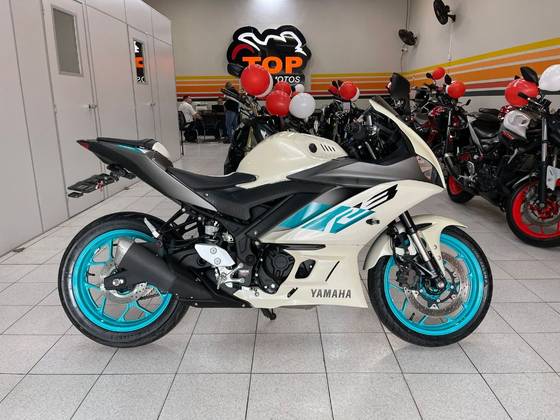 YAMAHA YZF R3 ABS 